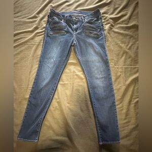 Rock & Republic Women's Denim Jeans with Zipper Details